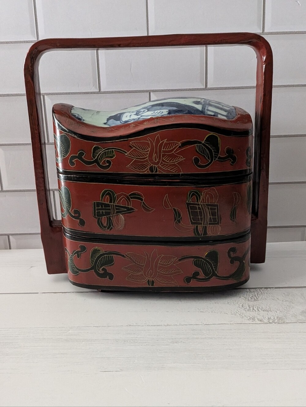 Antique Chinese Wedding Basket, Chinese lunchbox, Porcelain Plaque Insert - Picture 2 of 12